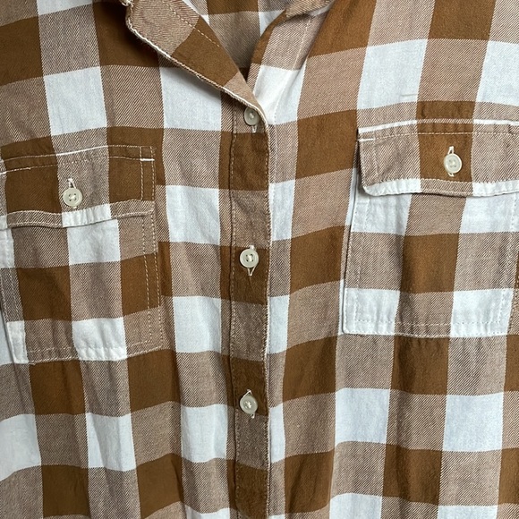 Vintage Old Navy Plaid Button Up - Picture 5 of 6